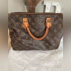 Authentic louis vuitton speedy 30